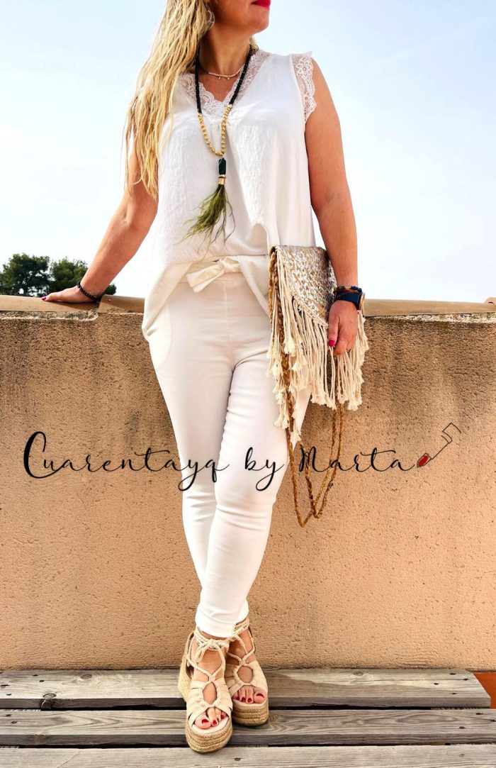 Lencera Oversize Encaje