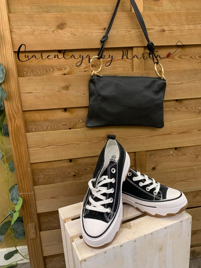 Bolso piel correa nudos