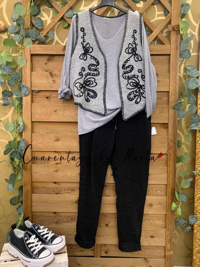 Chaleco Punto Bordado