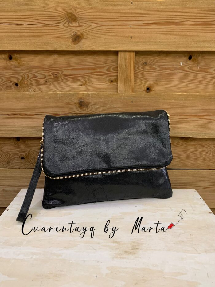 Bolso piel correa mano