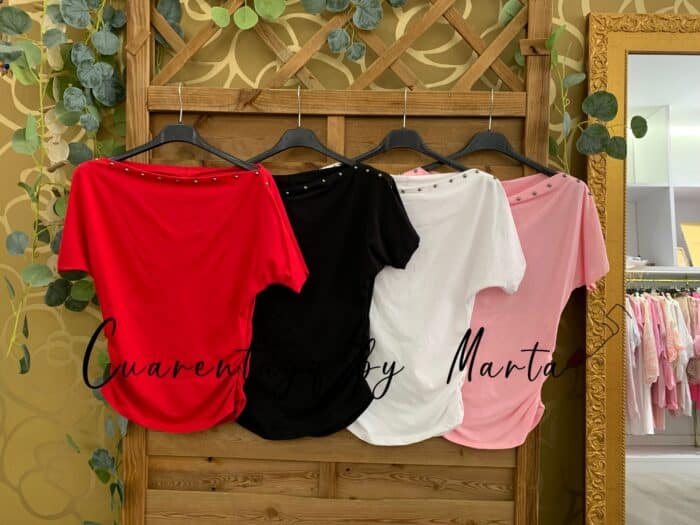 Camiseta Como Un Guante Tachuelas