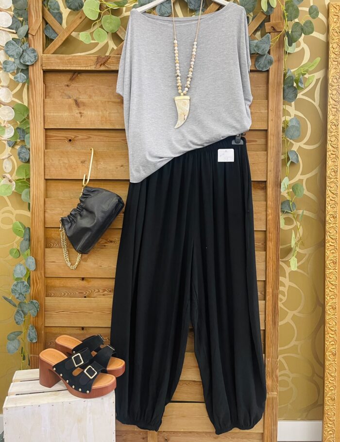 Camiseta básica y pantalón Ibiza style