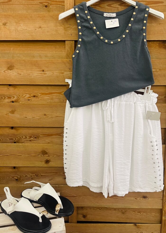 top y short tachuelas