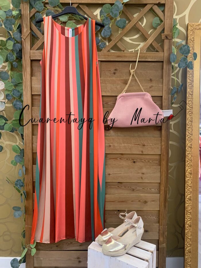 Vestido Licra Fría Hace Delgada