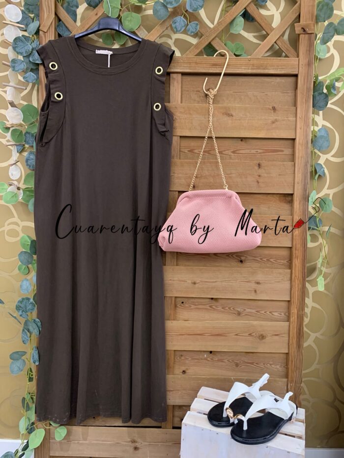 Vestido tachas