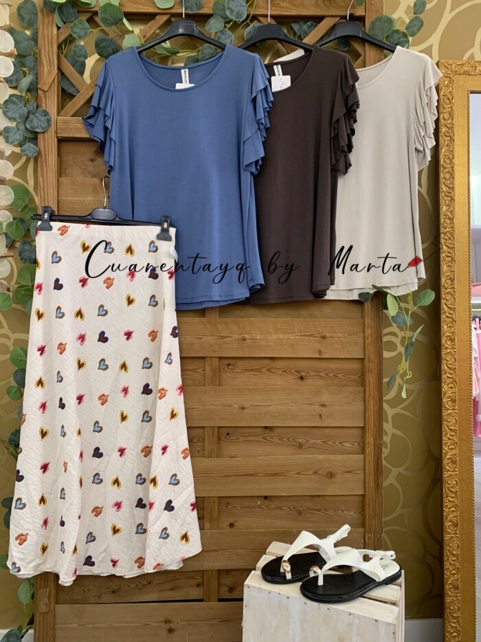 falda corazones camiseta manga volantes