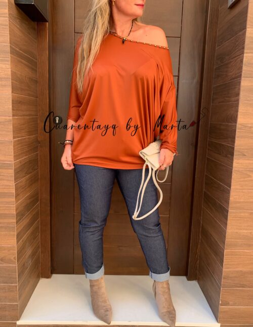 Blusón Oversize Tachuelas, Baggy vaquero, botin city camel