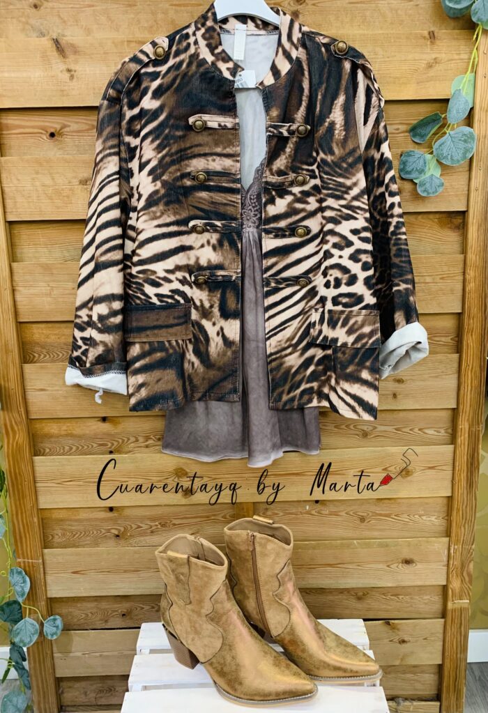 Chaqueta Militar Leopardo.