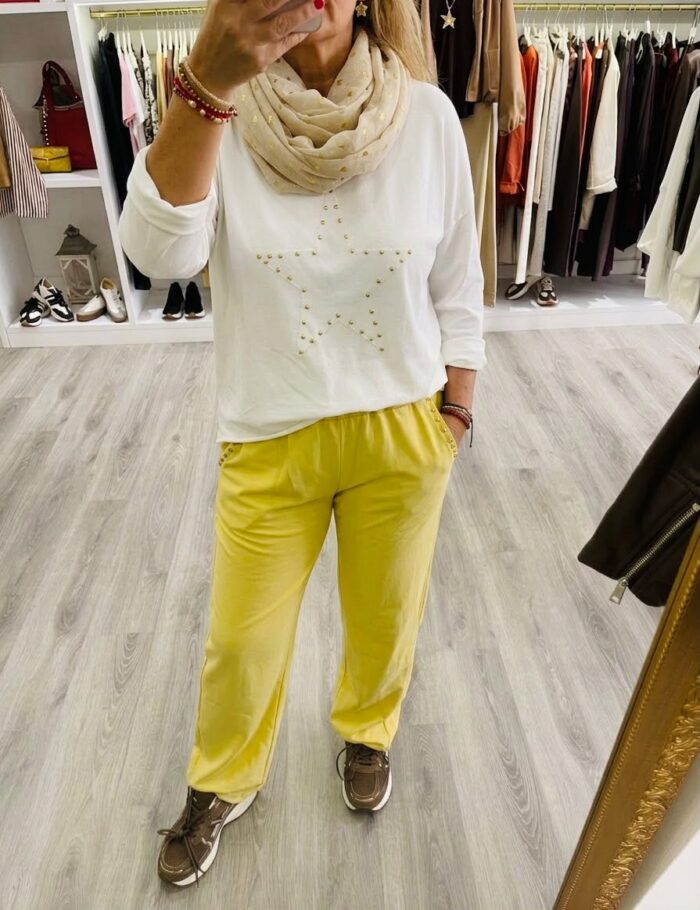 sudadera estrella tachuelas