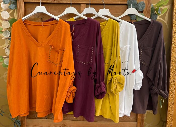 sudadera overzise tachuela