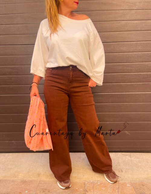 Sudadera manga estilosa, pantalon bloguera marron, zapa blogueras