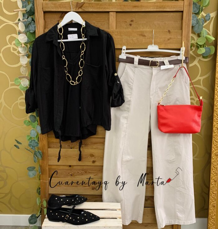 sobrecamisa sirve para tod, pantalón tendencia y manoletinas tachuelas