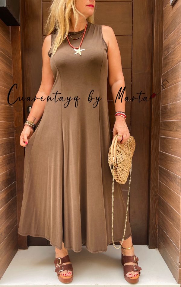 vestido viscosa menos es más